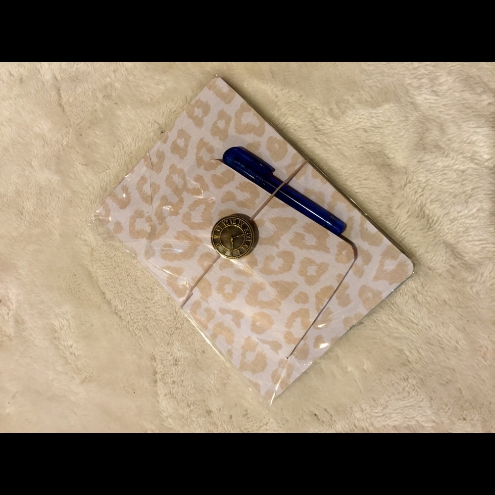 Handmade Inspired Travelers Notebook - Picture 2 of 5